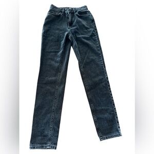 BDG Urban Outfitters High Rise Mom‎ Jeans